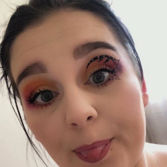 Meet your Posher, Michaela - Picture 1 of 1